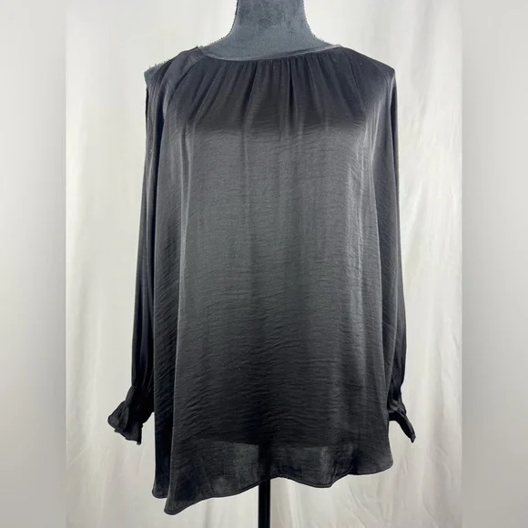 Old Navy Black Cold Shoulder Long Sleeve Blouse - Picture 1 of 6